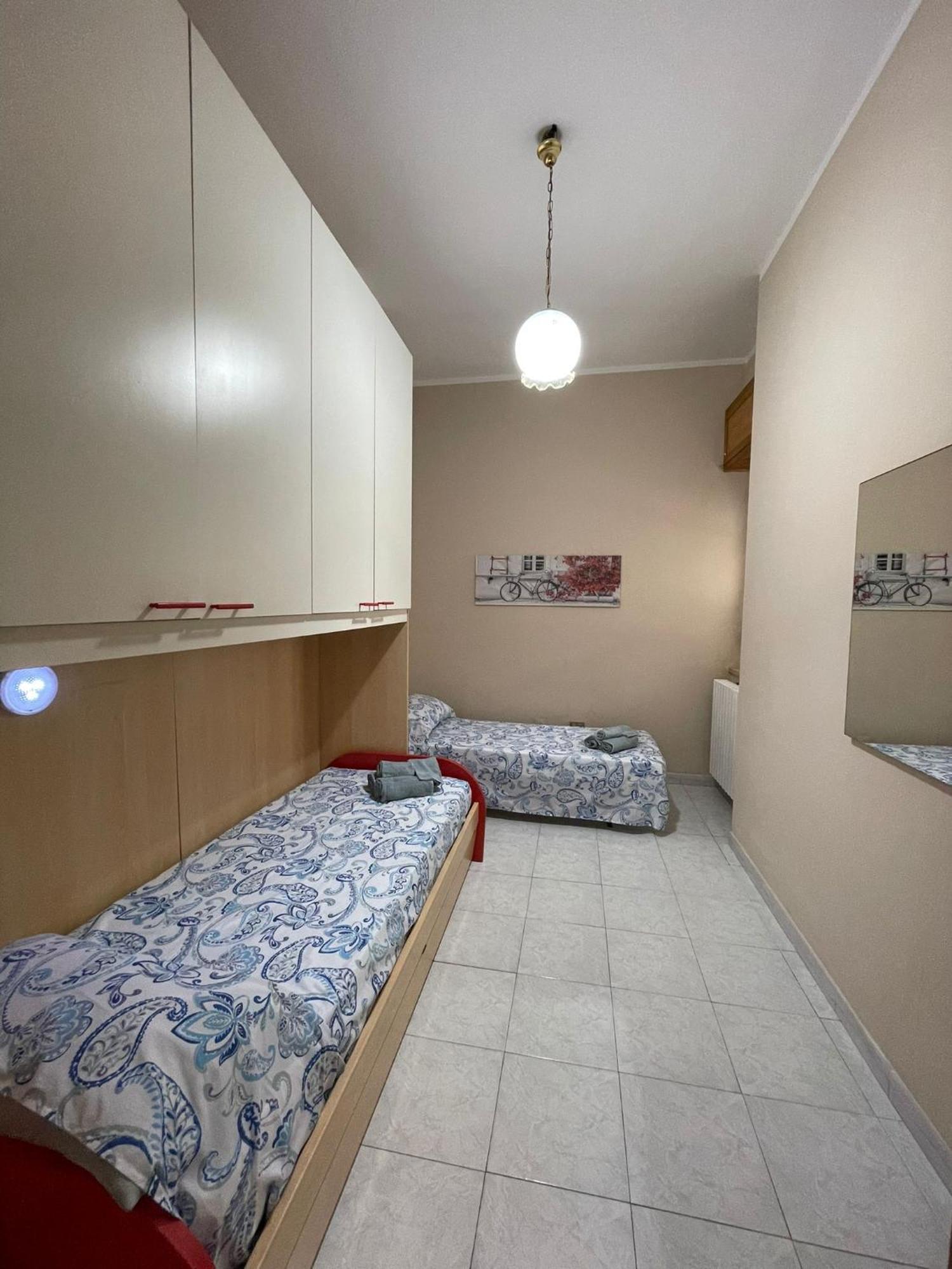 Casa Elena Apartment Каляри Екстериор снимка