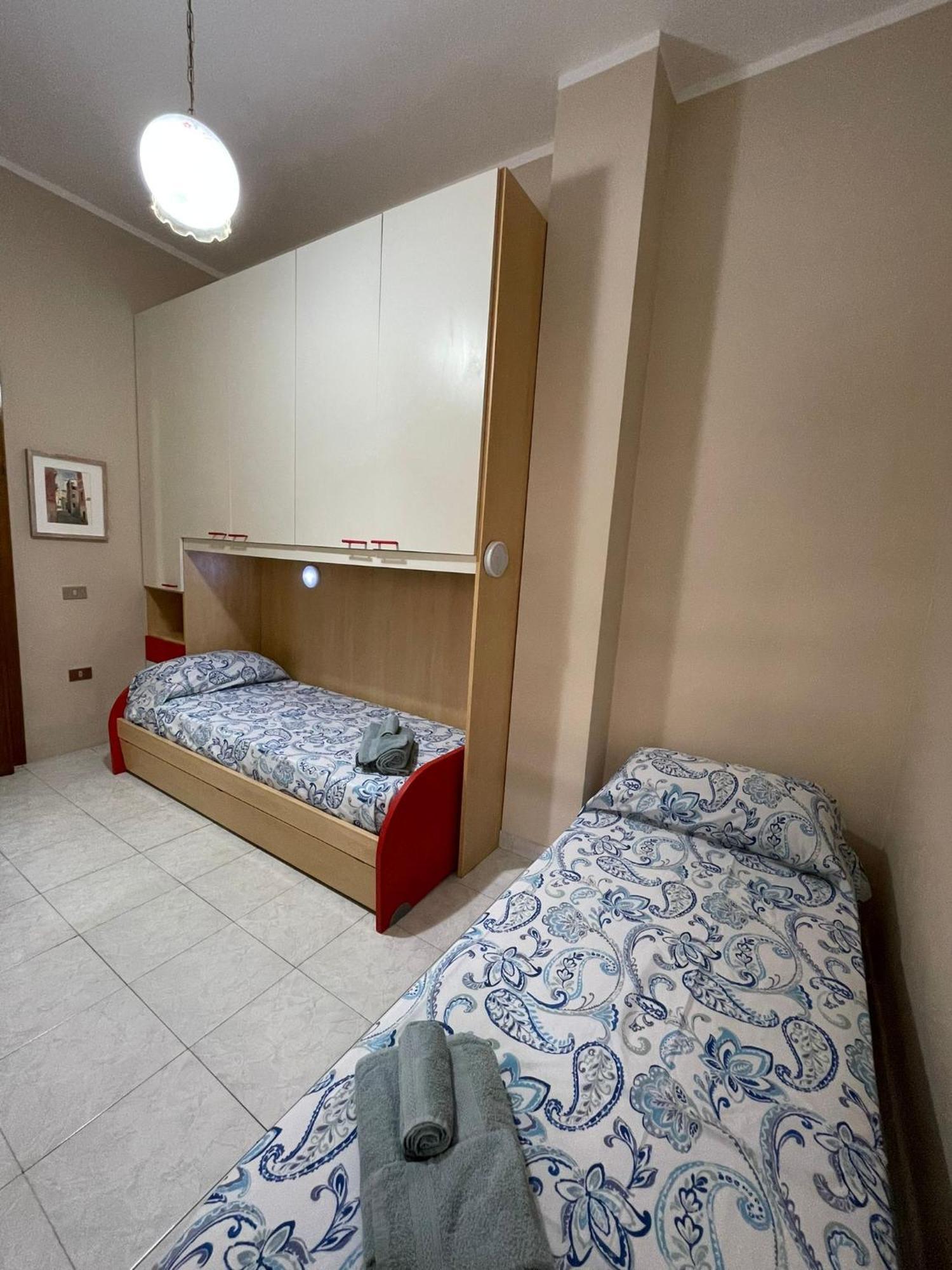 Casa Elena Apartment Каляри Екстериор снимка